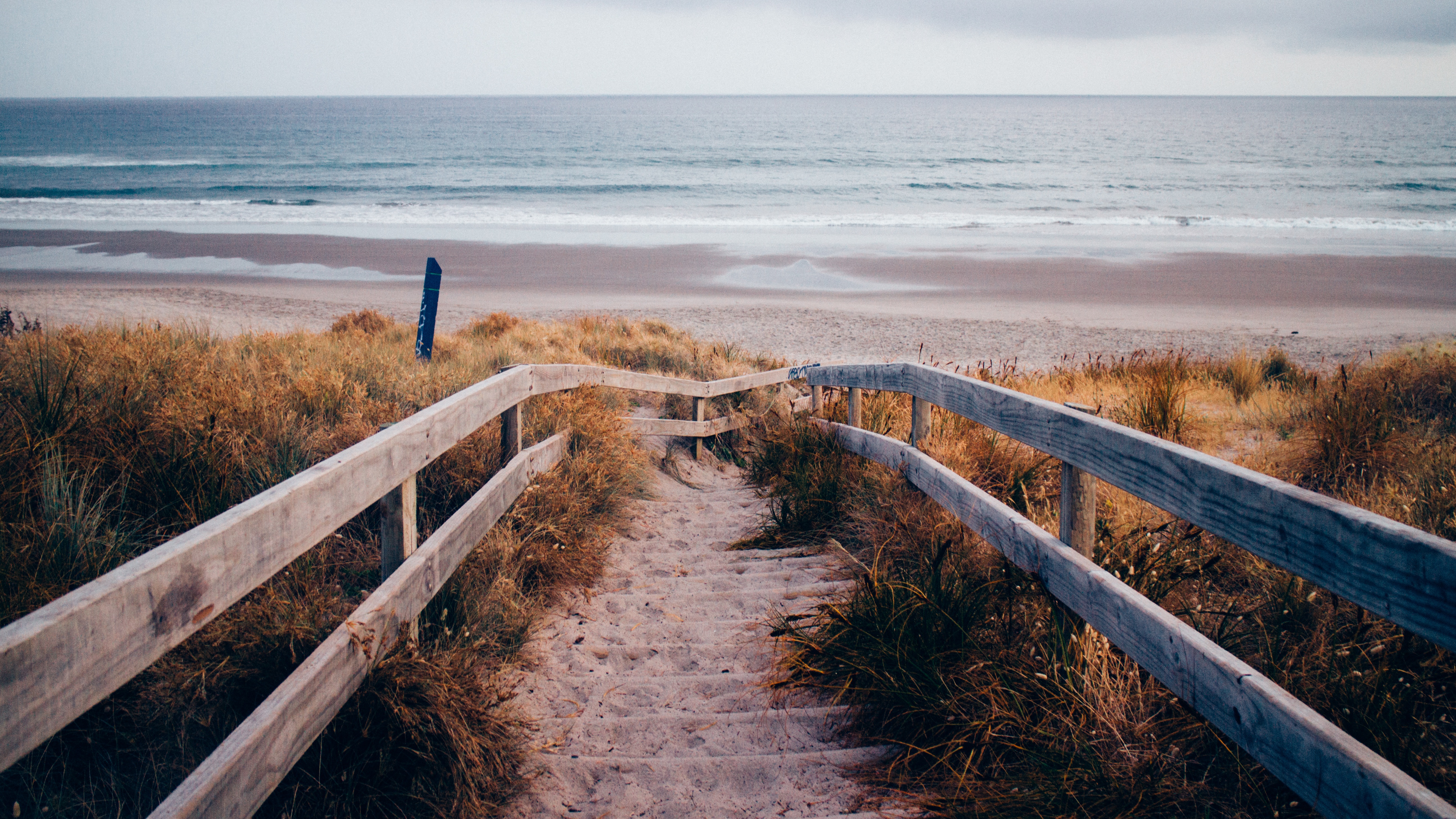 Steps to Beach_Tim Marshall_Stocksnap